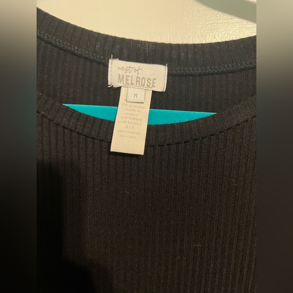 Ribbed peplum top - Picture 3 of 5